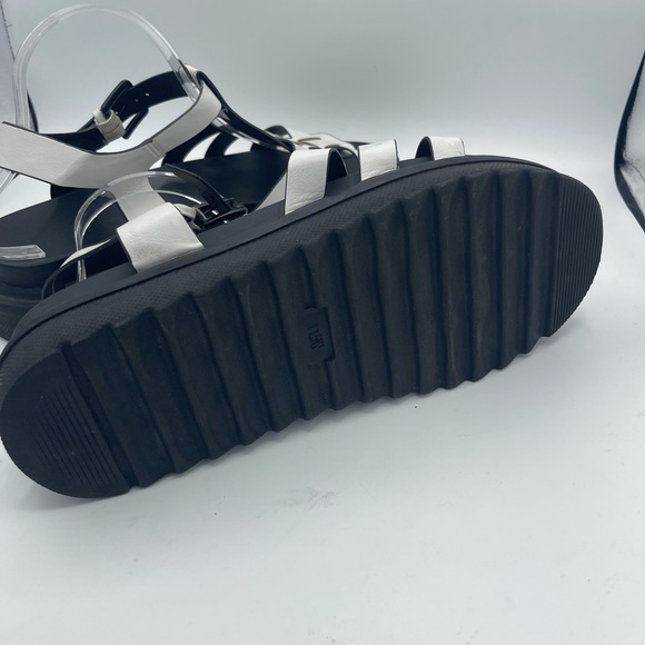 Lane Bryant Dream Cloud Gladiator Sandals Size 11.5 Wide White 90’s Chunky Y2K - Picture 5 of 5